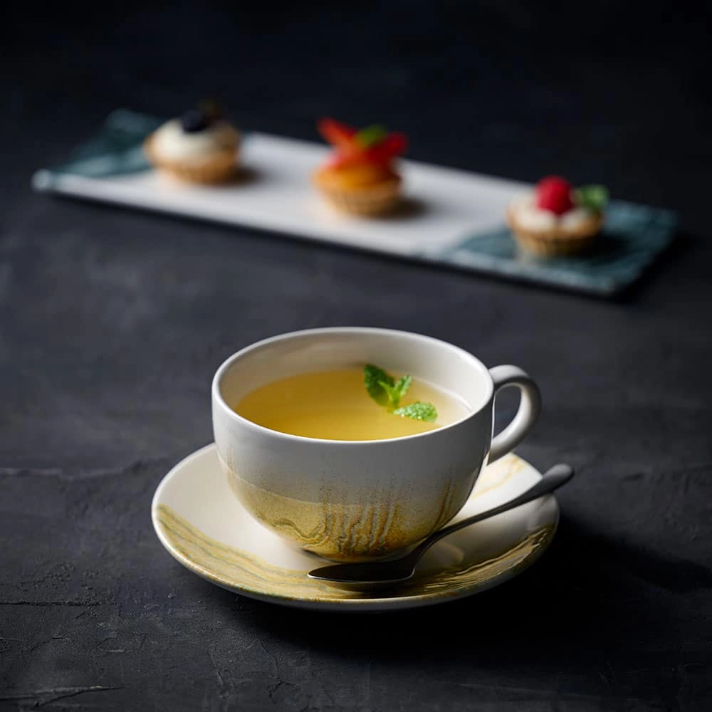 Spodek do cappuccino, Ø160 mm | CHURCHILL, Tide Gold