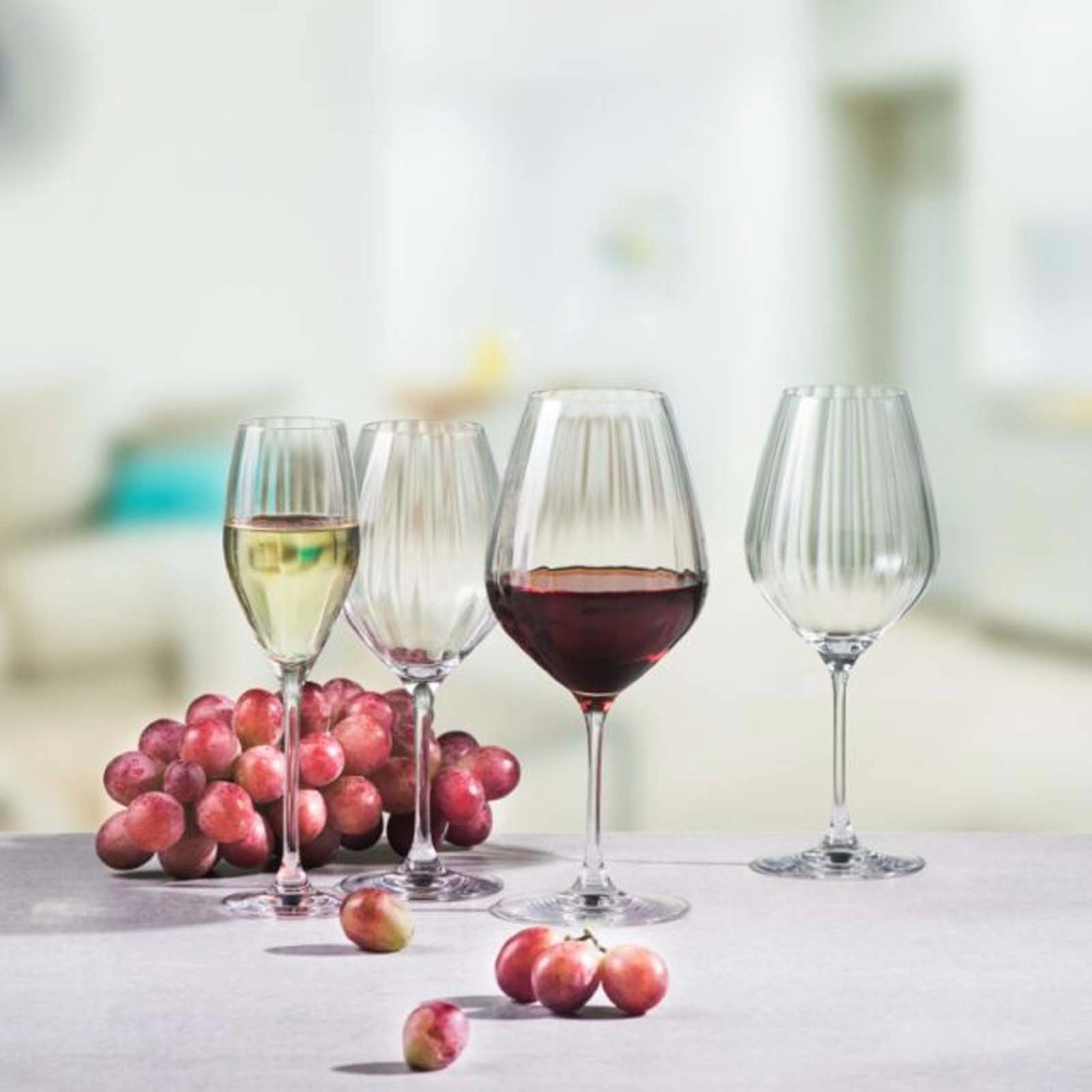 Kieliszek do wina ze szkła kryształowego, 430 ml, przezroczysty | RONA, Favourite Optical