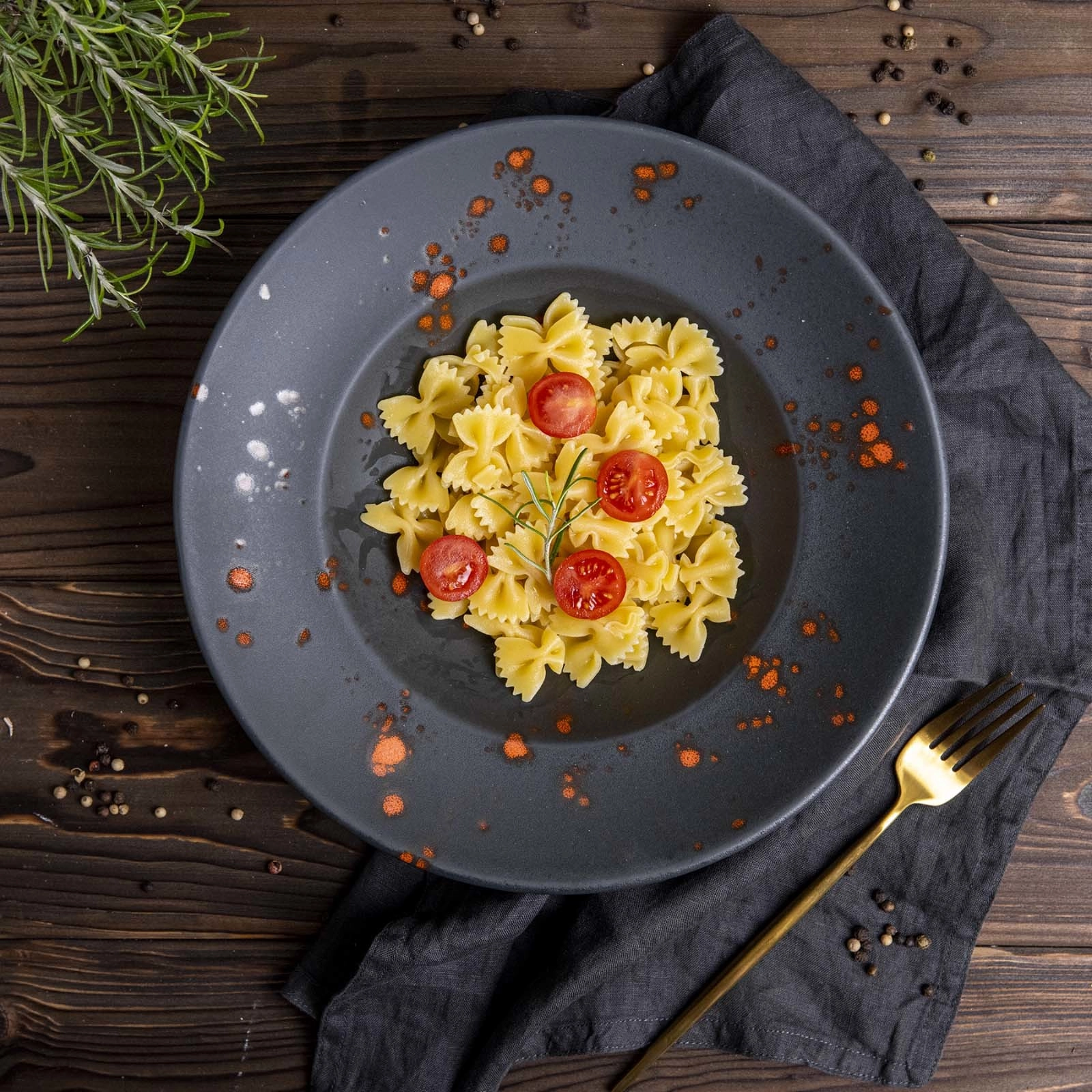 Talerz płytki, Ø190 mm, czarny | FINE DINE, Bloom