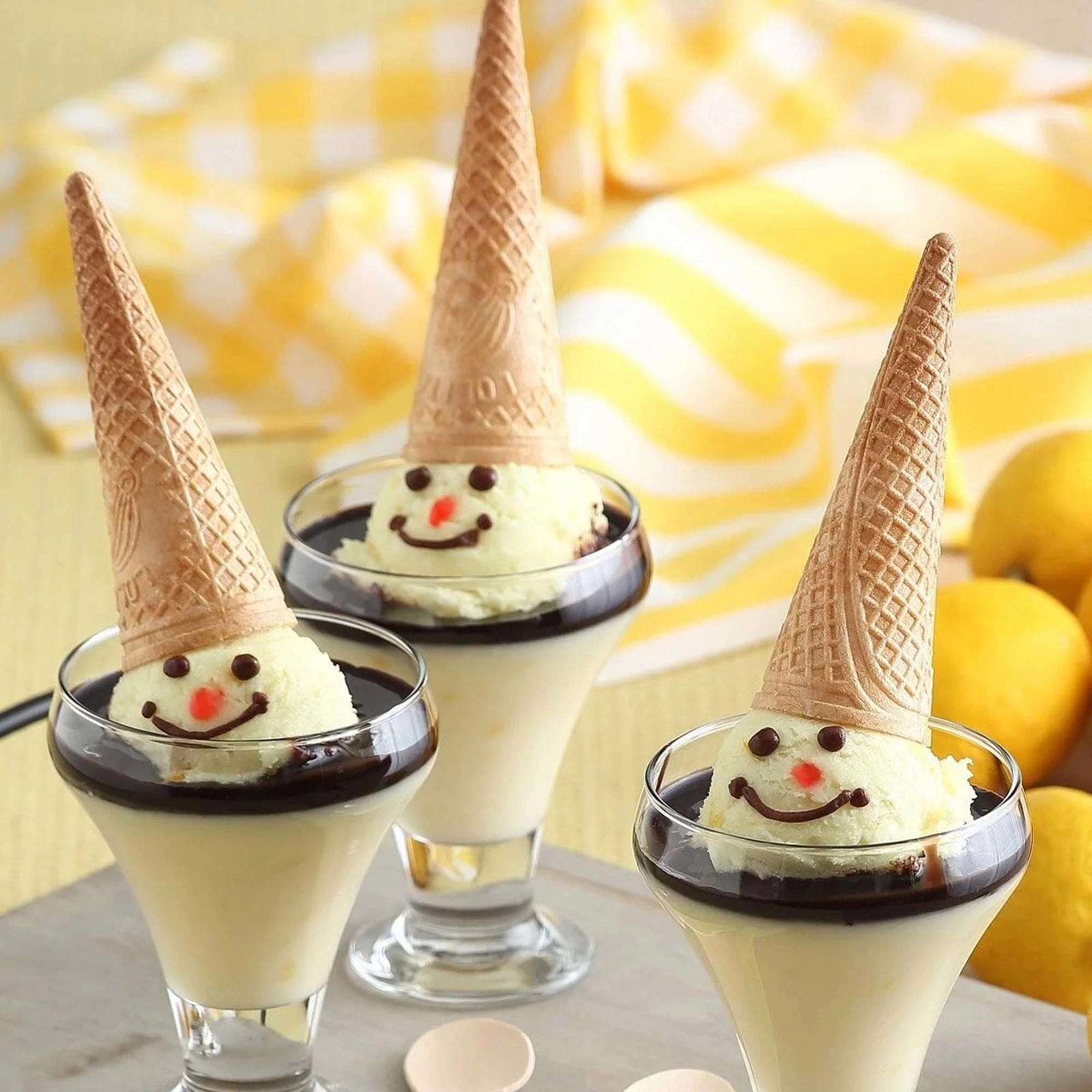 Pucharek do lodów i deserów, 305 ml | LAV, Frosty