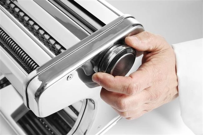 Maszynka do makaronu elektryczna, 256x213x232 mm, 230V/0.07 KW | HENDI, Profi Line