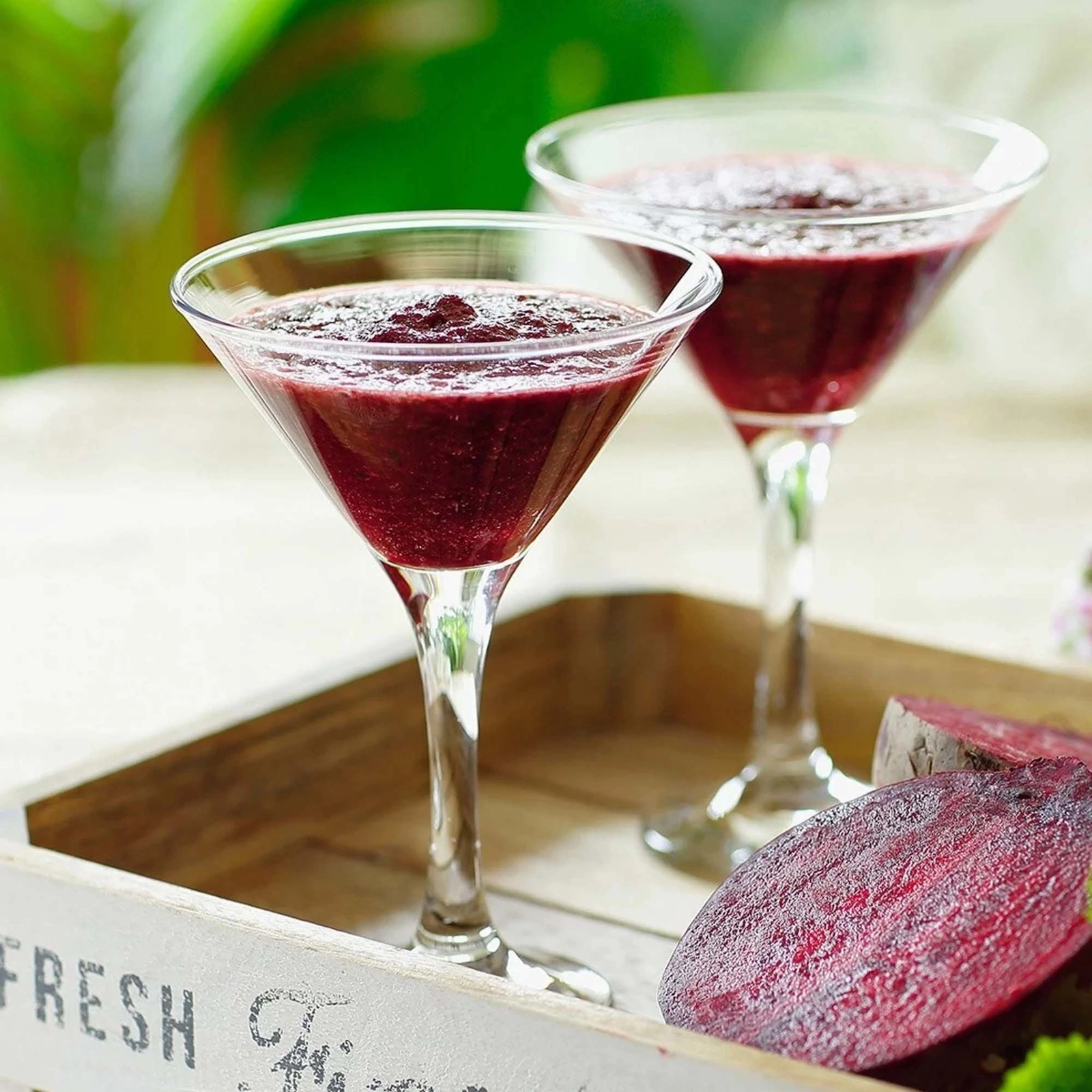 Kieliszek do martini i cosmopolitan, 175 ml | LAV, Misket