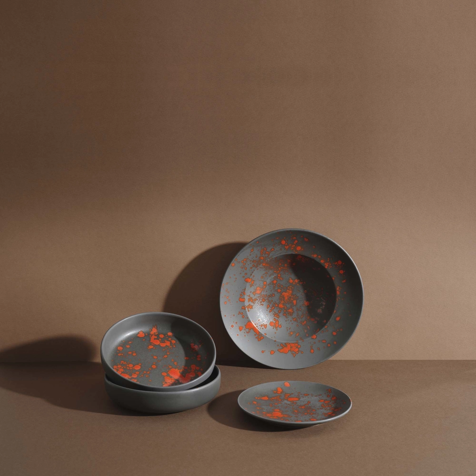 Miska płytka, Ø200 mm, czarna | FINE DINE, Bloom