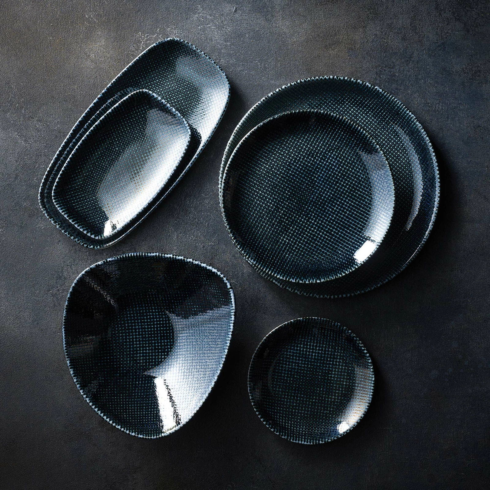 Talerz prostokątny, 300×150 mm, niebieski | CHURCHILL, Astro Metallic Blue